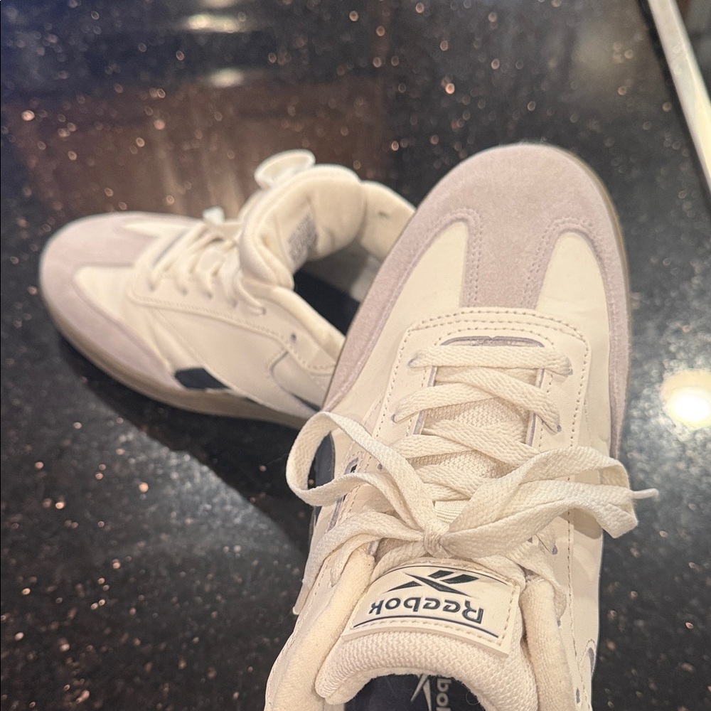 Reebok man White and Light Tan Sneakers